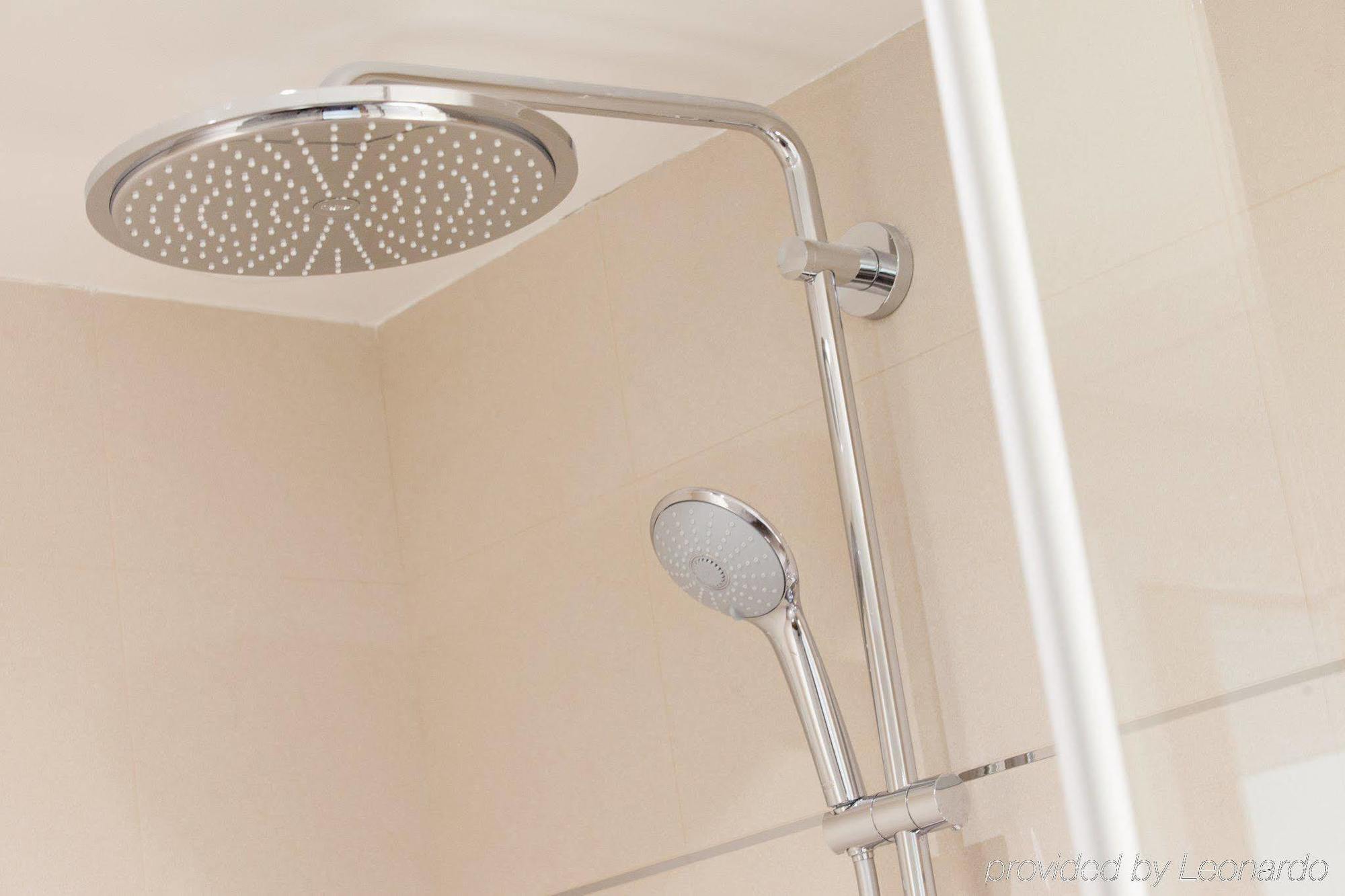 Quality Hotel Bordeaux Pessac Градинян Екстериор снимка
